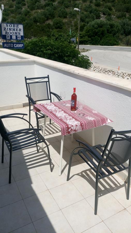 Guesthouse Budima Banići Buitenkant foto