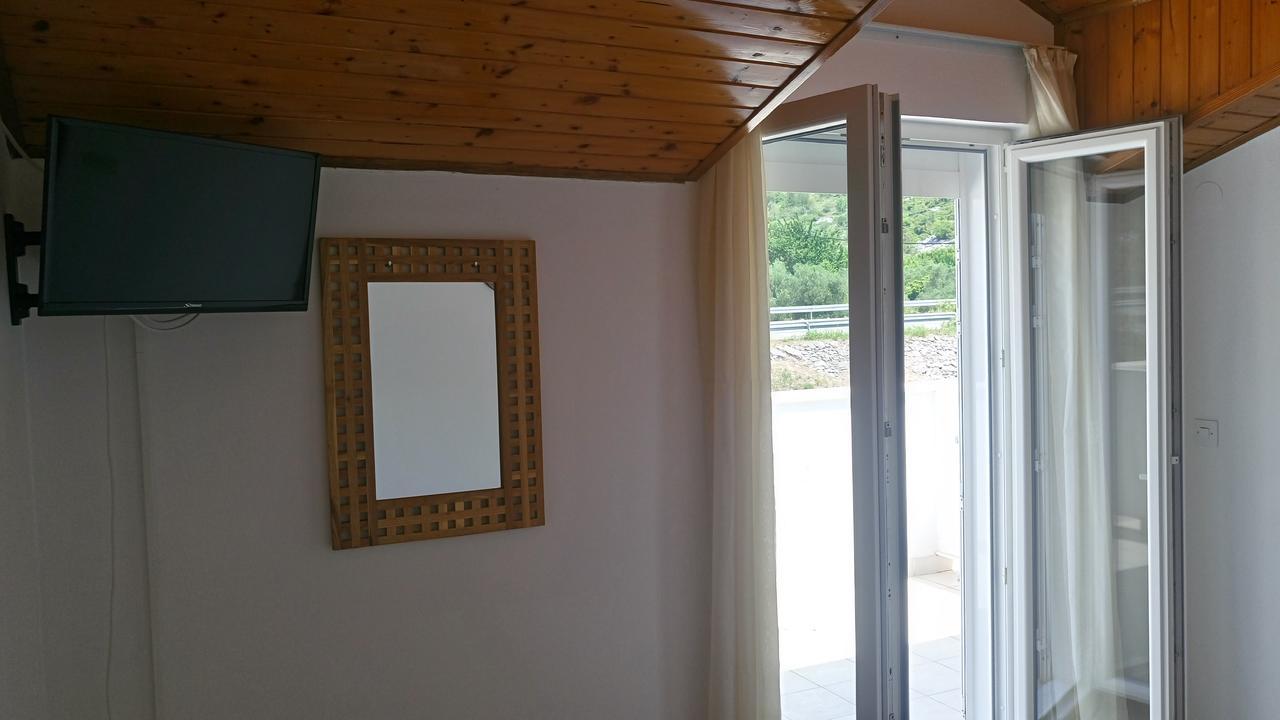 Guesthouse Budima Banići Buitenkant foto