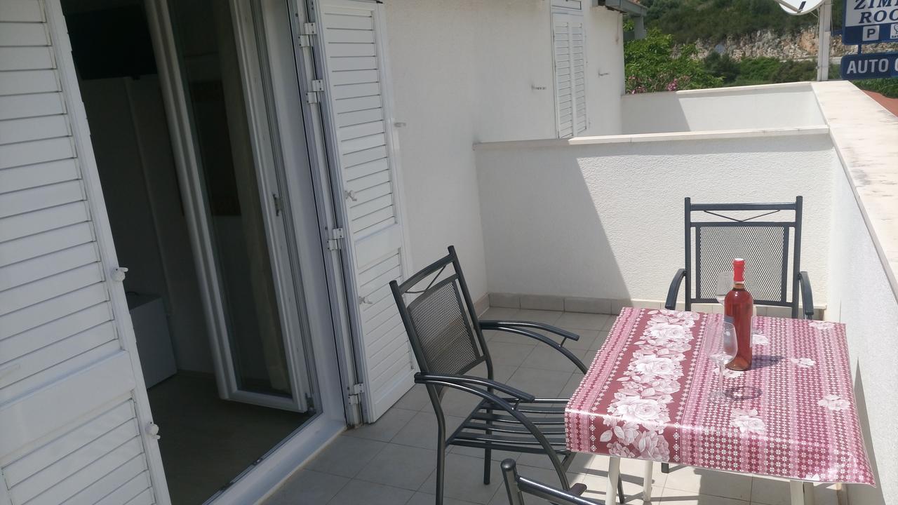 Guesthouse Budima Banići Buitenkant foto