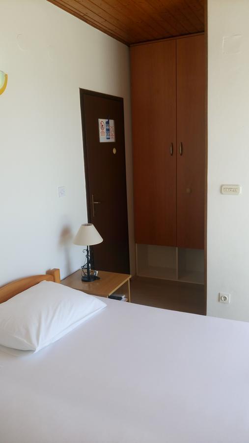 Guesthouse Budima Banići Buitenkant foto