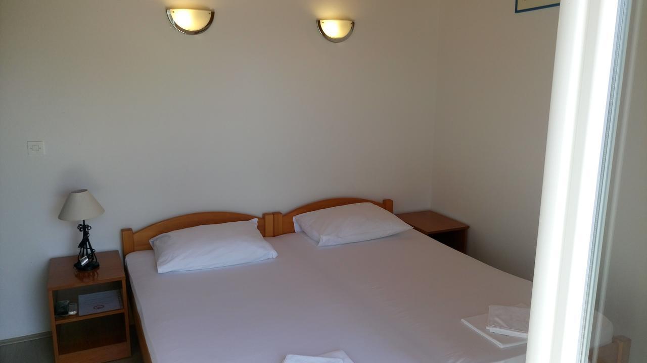 Guesthouse Budima Banići Buitenkant foto