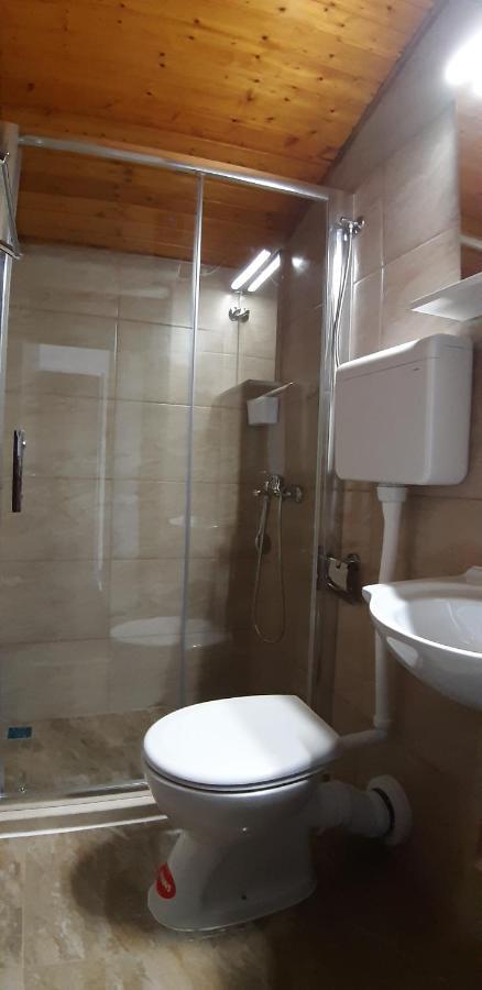 Guesthouse Budima Banići Buitenkant foto